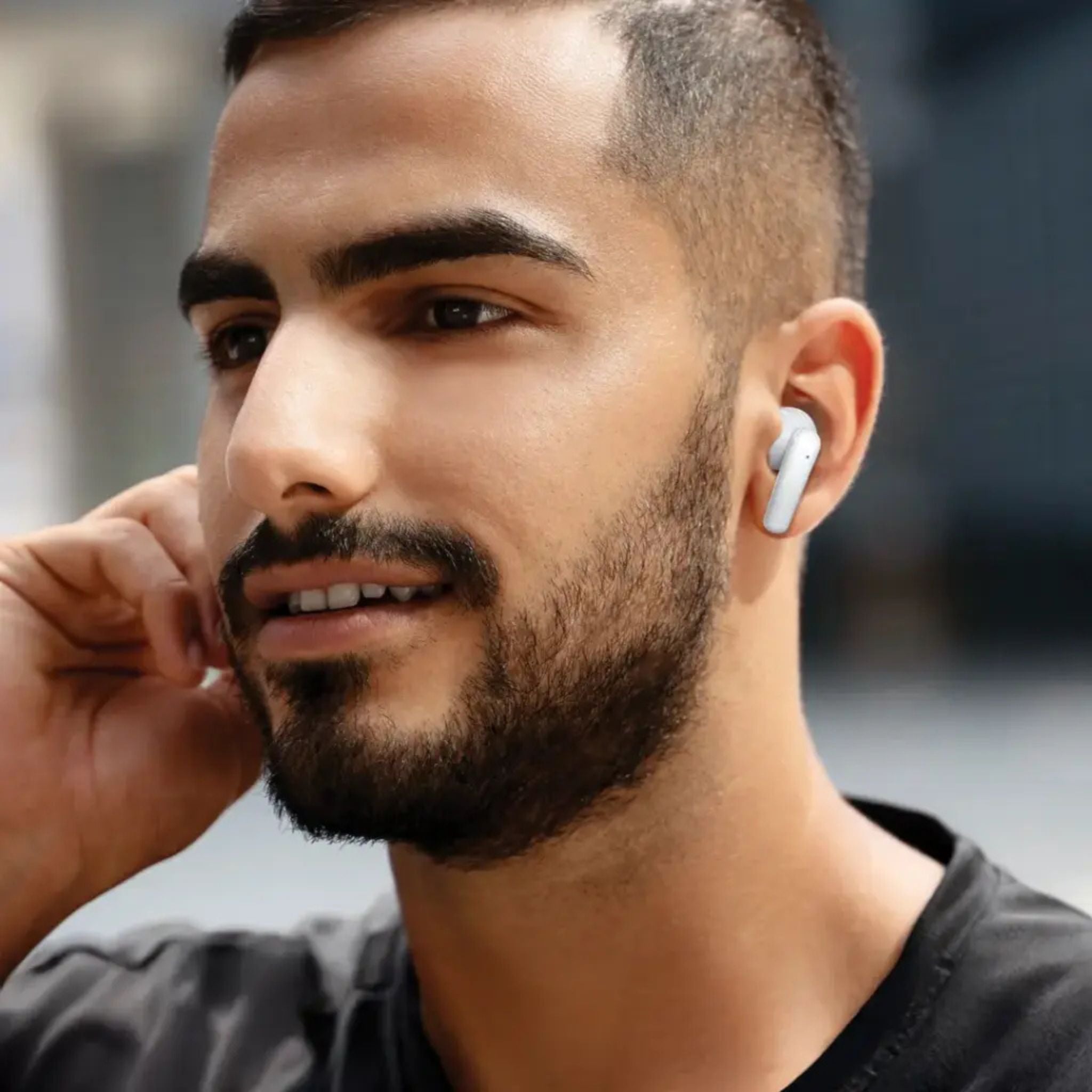 Porodo Soundtec Vibe Wireless Earbuds with Omnidirectional Microphone, Up to 9 Hours Playtime, Type-C Charging Port, Bluetooth Version 5.3, 10m Transmission Range, Immersive Audio, Voice Assistant, Stereo Sound - White